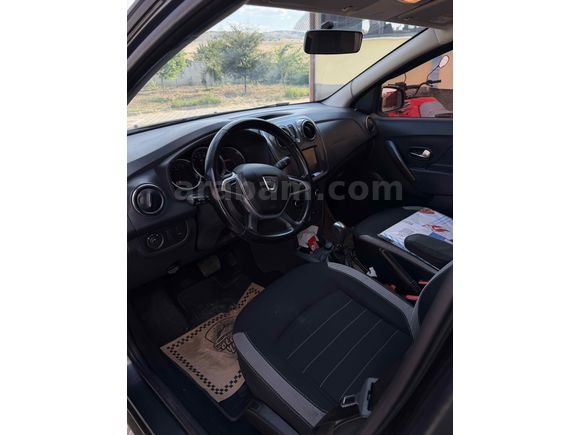 Sahibinden Dacia Sandero 1.5 dCi Stepway 2017 Model 