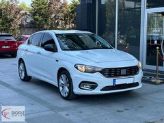 BORZ MOTOR'DAN %0,99 KREDİ 2020 FİAT EGEA 1.3 MULTİJET CAR PLAY