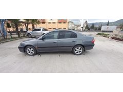 Sahibinden Toyota Avensis 2.0 Sol Extra 2002 Model