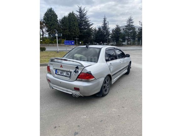 Sahibinden Mitsubishi Lancer 1.6 Comfort 2006 Model 