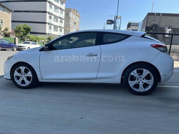 ACÍLL SATILIK DEĞİŞENSİZ EMSALSİZ COUPE