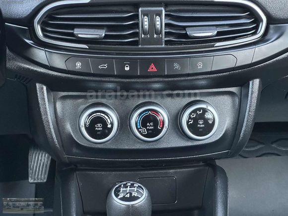 ÇAMOLUK'DAN 2023 MODEL 1.3 EASY HATASIZ BOYASIZ 95 BG 55BİN'km
