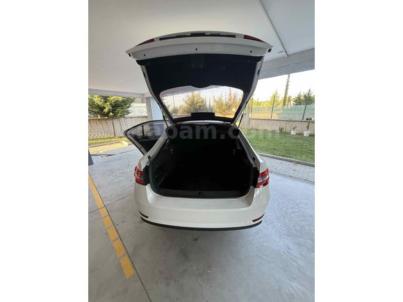 Sahibinden Skoda SuperB 1.6 TDI Active 2017 Model 