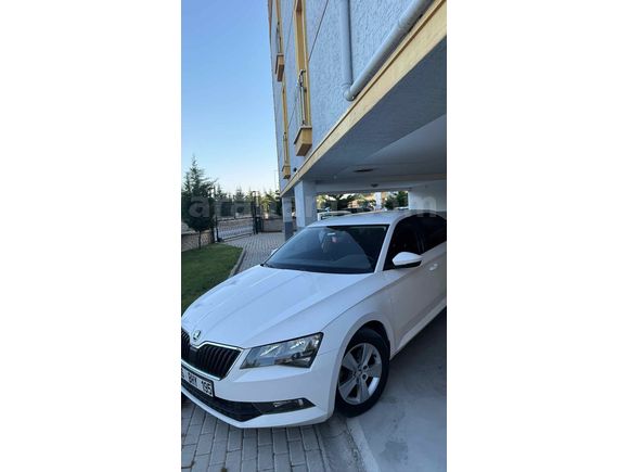 Sahibinden Skoda SuperB 1.6 TDI Active 2017 Model 