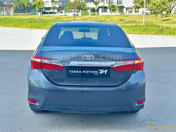 TM'den Değişensiz Toyota Corolla Advance