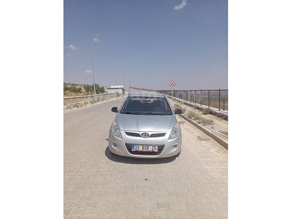 Sahibinden Hyundai i20 1.4 CRDi Team 2012 Model