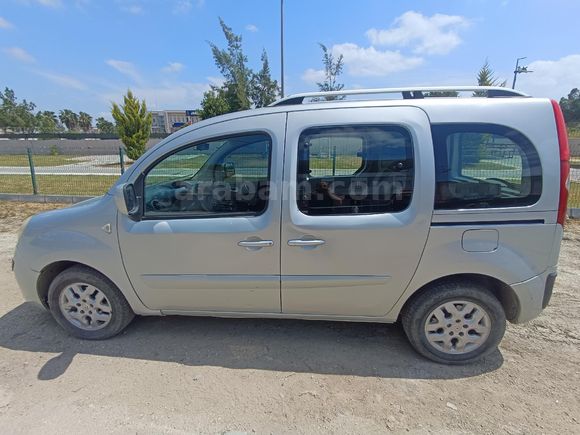 Sahibinden Renault Kangoo Multix 1.5 dCi Extreme 2011 Model