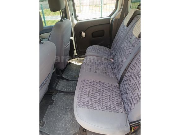 Sahibinden Renault Kangoo Multix 1.5 dCi Extreme 2011 Model