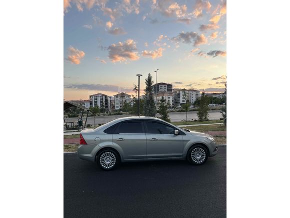 Sahibinden Ford Focus 1.6 TDCi Titanium 2011 Model 