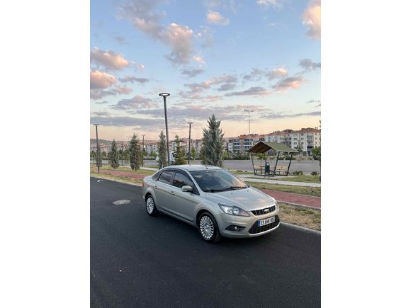 Sahibinden Ford Focus 1.6 TDCi Titanium 2011 Model 