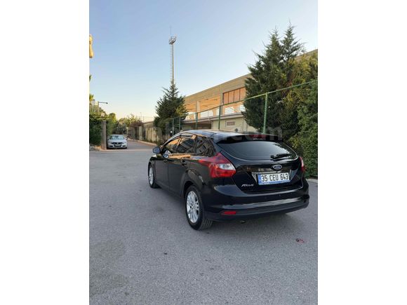 Sahibinden Ford Focus 1.6 TDCi Trend 2011 Model 