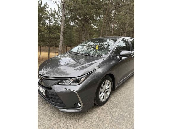 Sahibinden Toyota Corolla 1.5 Dream 2023 Model 