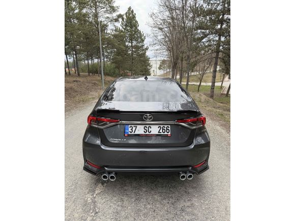 Sahibinden Toyota Corolla 1.5 Dream 2023 Model 