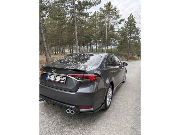 Sahibinden Toyota Corolla 1.5 Dream 2023 Model 