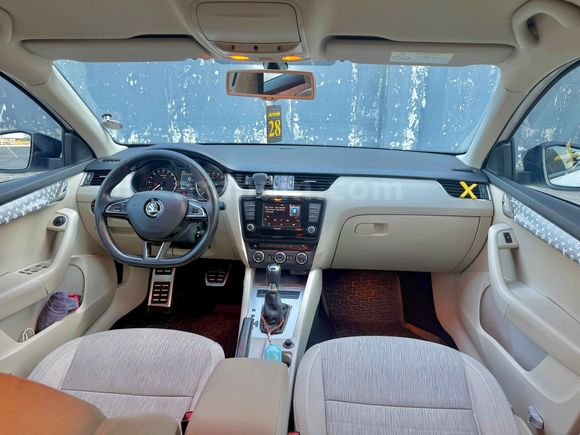 SKODA OCTAVİA 1.6 TDI ELAGANCE CR 2015 MODEL   