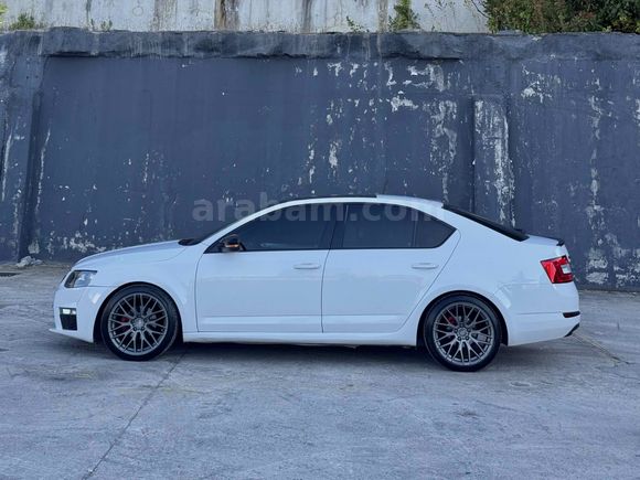 SKODA OCTAVİA 1.6 TDI ELAGANCE CR 2015 MODEL   