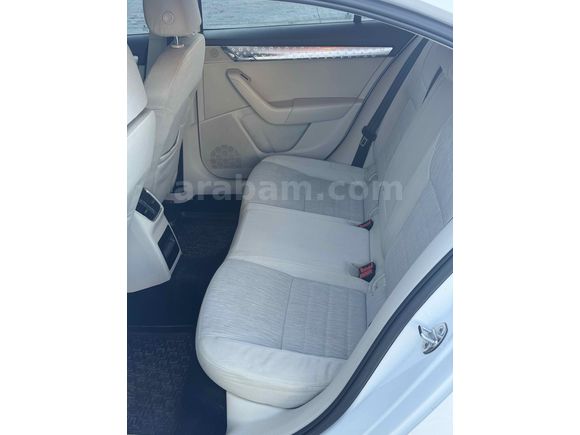 SKODA OCTAVİA 1.6 TDI ELAGANCE CR 2015 MODEL   
