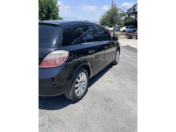 Sahibinden Opel Astra 1.6 Elegance 2005 Model  293.000 km Siyah