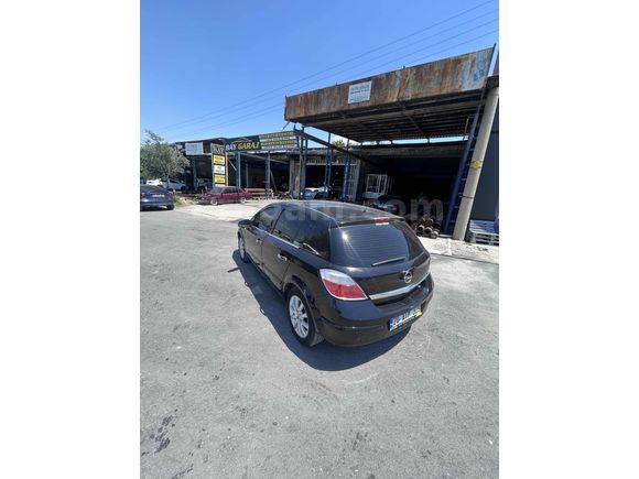Sahibinden Opel Astra 1.6 Elegance 2005 Model  293.000 km Siyah