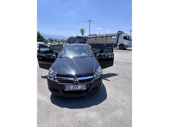 Sahibinden Opel Astra 1.6 Elegance 2005 Model  293.000 km Siyah