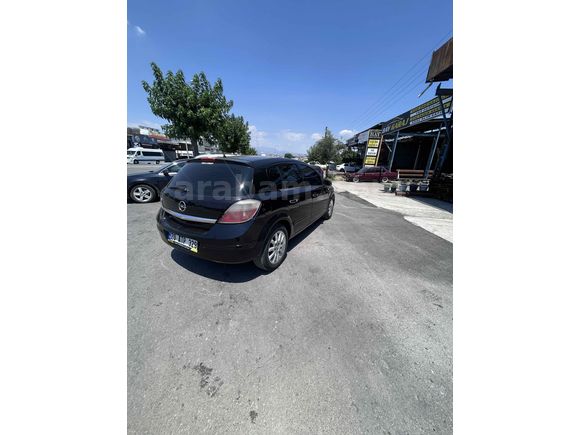 Sahibinden Opel Astra 1.6 Elegance 2005 Model  293.000 km Siyah
