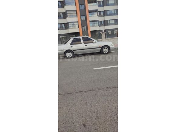 Sahibinden Ford Escort değişensiz 1.6 CLX 16 VALT2000 Model