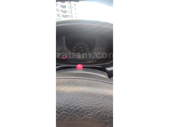 Sahibinden Ford Escort değişensiz 1.6 CLX 16 VALT2000 Model