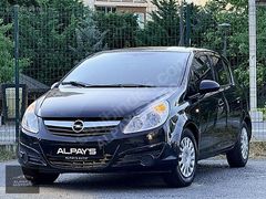 OPEL CORSA 1.2 BENZİN MANUEL KAPUT TAVAN BAGAJ BOYASIZ AİLEARACI