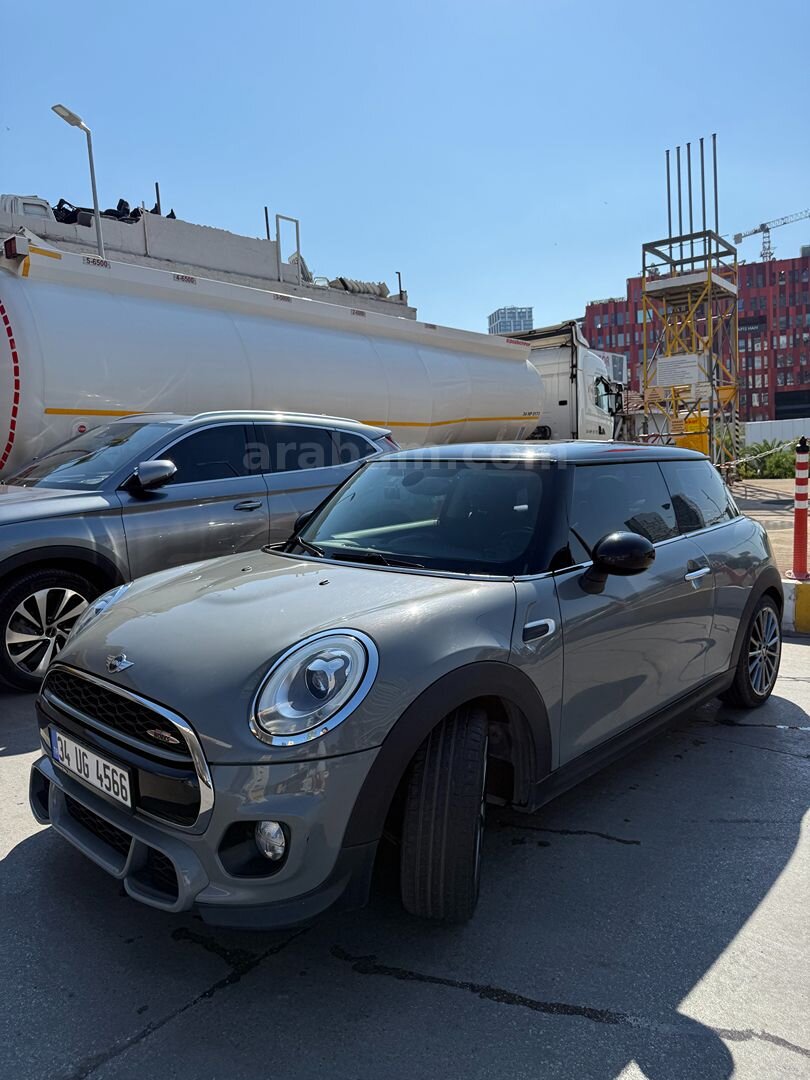 Sahibinden Mini Cooper 1.5 D Pepper 2017 Model İstanbul 138.000 km Füme 2