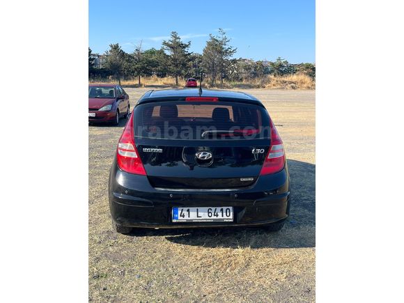 Sahibinden Hyundai i30 1.6 CRDi Mode 2010 Model