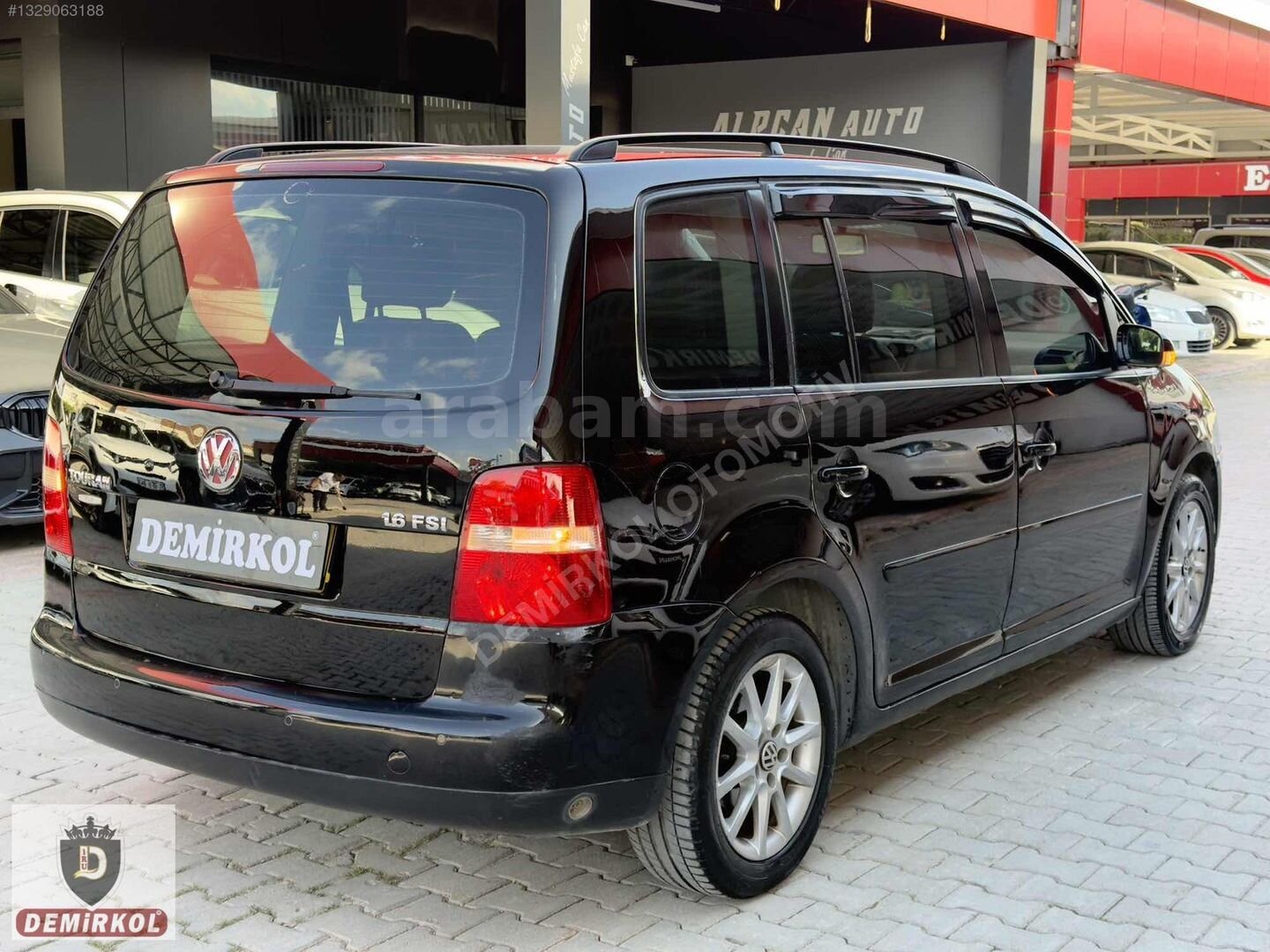 Galeriden Volkswagen Touran 1.6 FSi Comfortline 2004 Model Adana 270.000 km Siyah 6