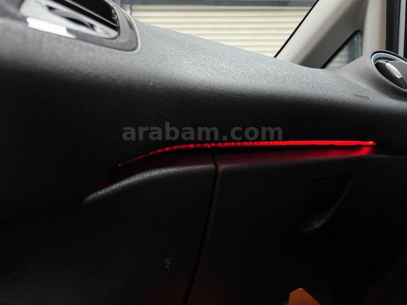 Sahibinden Ford Fiesta 1.4 Titanium 2014 Model 