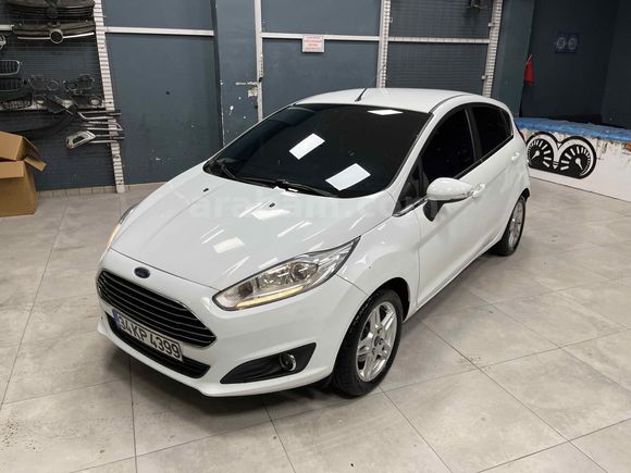 Sahibinden Ford Fiesta 1.4 Titanium 2014 Model 
