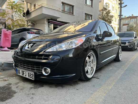 Sahibinden Peugeot 207 1.6 HDi Dynamic 2008 Model 