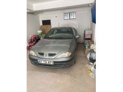  Megane 1.6  16 walf  89binde  2000 Model 