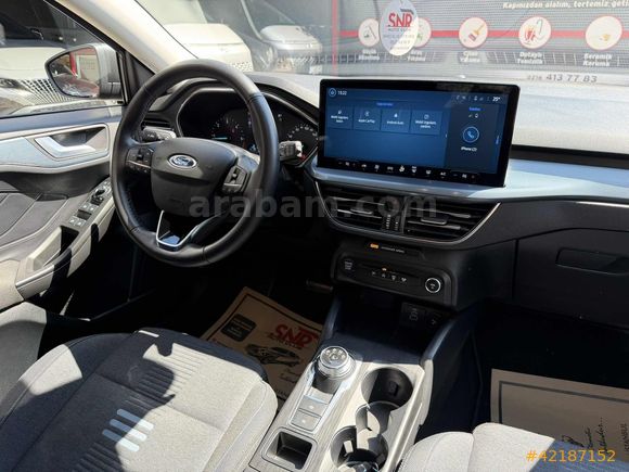 BOYASIZ*HATASIZ*FORD FOCUS ACTİVE STİL 22.000KM %20 İLKSAHİBİ