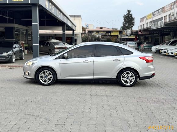 UMUT AUTO'DAN EMSALSİZ TEMİZLİKTE FOCUS III