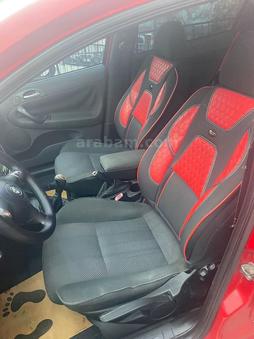 Sahibinden Alfa Romeo 147 1.6 TS Distinctive 2004 Model İstanbul 235.000 km Kırmızı 7