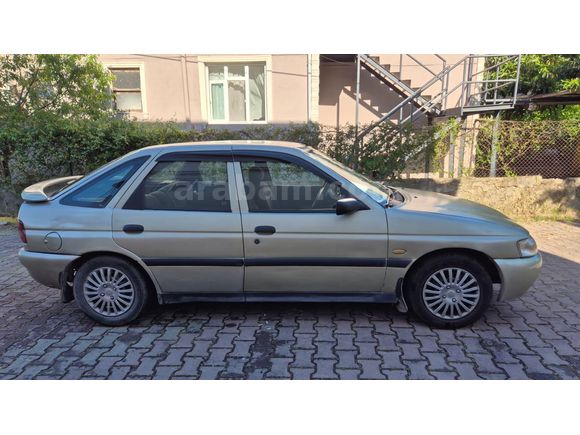 Sahibinden Ford Escort 1.6 CL 1996 Model