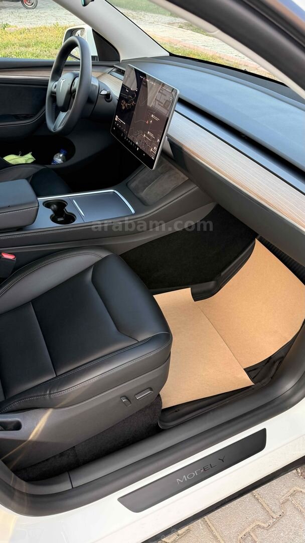 Sahibinden Tesla Model Y Standart (Juniper) 2024 Model Konya 46.000 km Beyaz 6