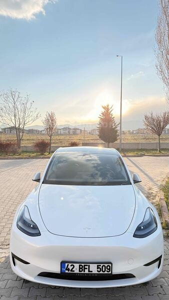 Sahibinden Tesla Model Y Standart (Juniper) 2024 Model Konya 46.000 km Beyaz