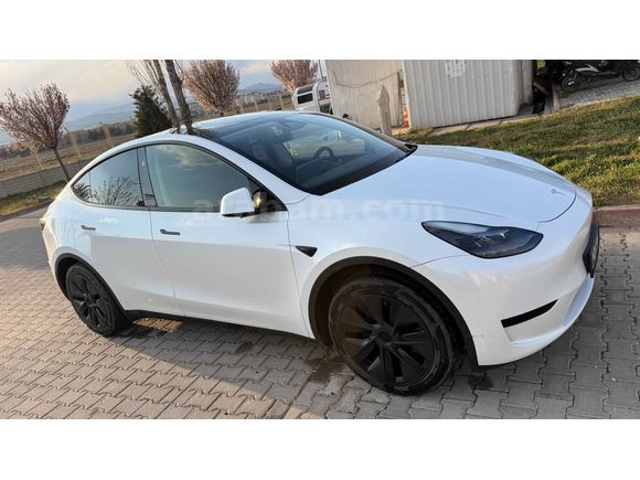Sahibinden Tesla Model Y Standart (Juniper) 2024 Model Sakarya