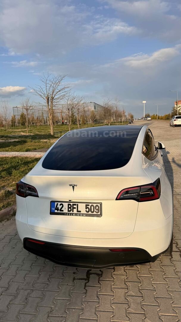 Sahibinden Tesla Model Y Standart (Juniper) 2024 Model Konya 46.000 km Beyaz 2