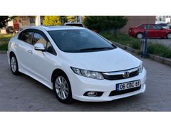 Sahibinden Honda Civic 1.6i VTEC Eco Elegance 2012 Model 