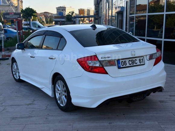 Sahibinden Honda Civic 1.6i VTEC Eco Elegance 2012 Model 