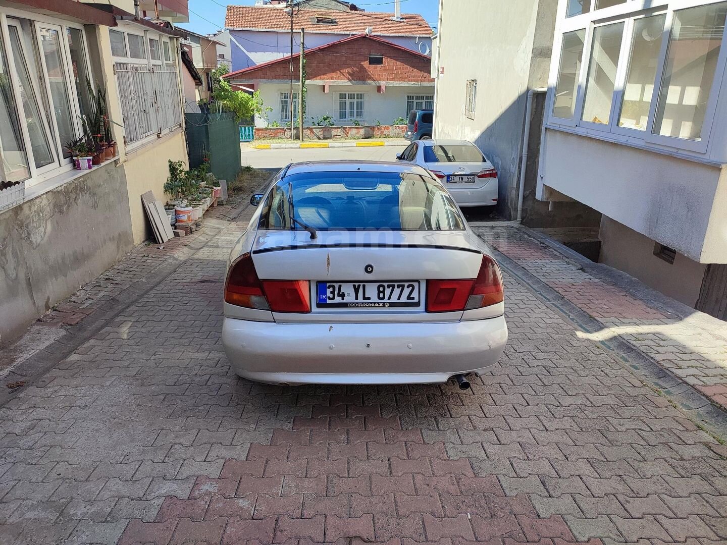 Sahibinden Mitsubishi Carisma 1.6 GLX 1999 Model İstanbul 433.000 km Gri (Gümüş) 6