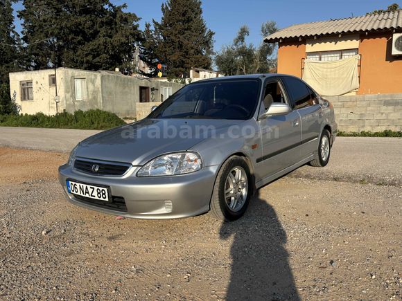Sahibinden Honda Civic 1.6 i ES 2000 Model 