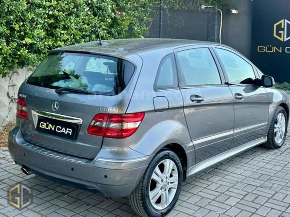 2009 180 km Dizel Otomatik B180 CDİ Tertemiz