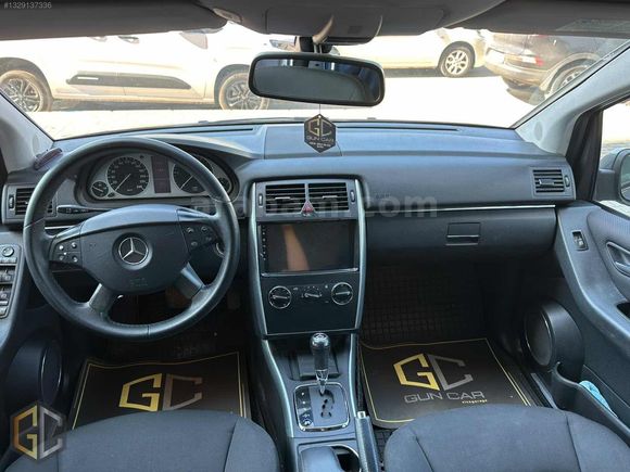2009 180 km Dizel Otomatik B180 CDİ Tertemiz