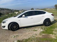 Sahibinden Opel Astra 1.6 CDTI Sport 2015 Model İzmir 157.000 km Beyaz